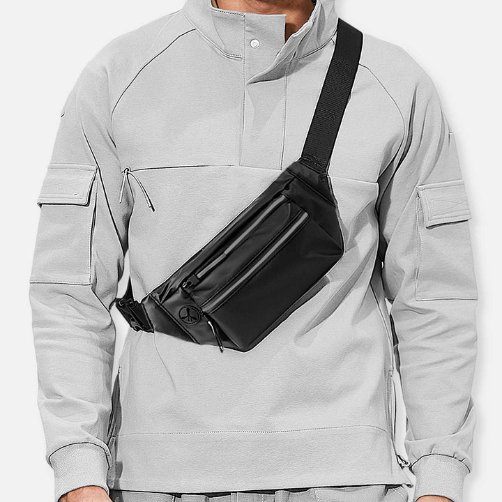 Schwarze wasserdichte Brusttasche mit Reflektoren für Damen und Herren